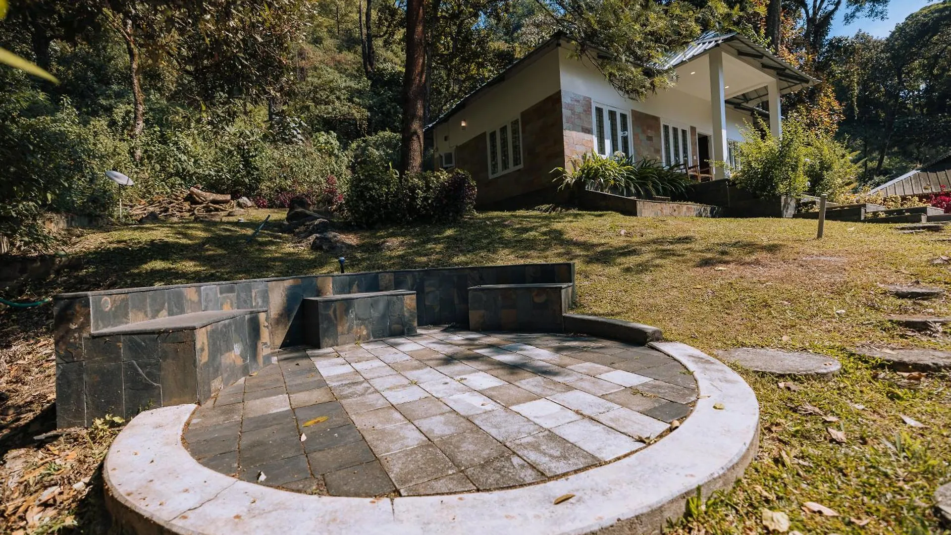 Elixir Woods Luxury Resort And Spa, Munnar India
