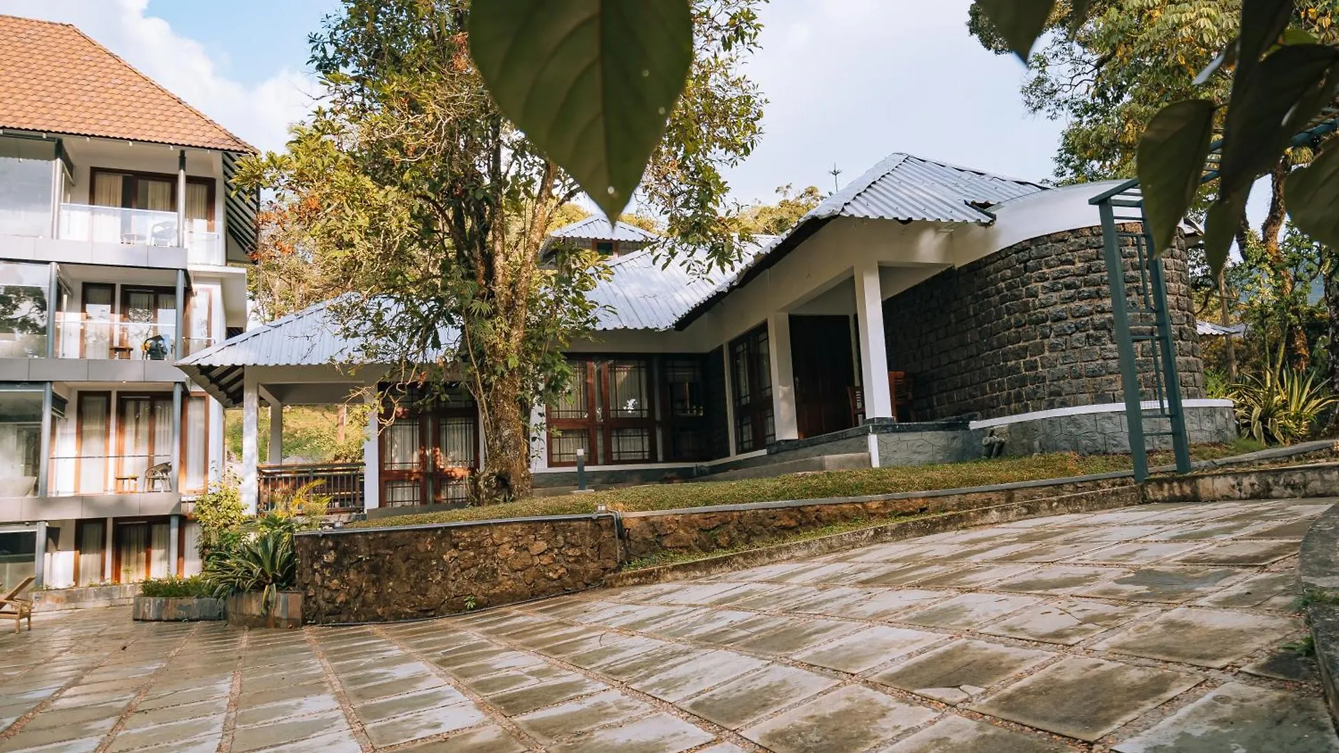 Elixir Woods Luxury Resort And Spa, مونار 4*,  الهند